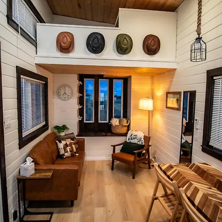 Unique Tiny Home Minutes From Downtown Ellensburg Extérieur photo