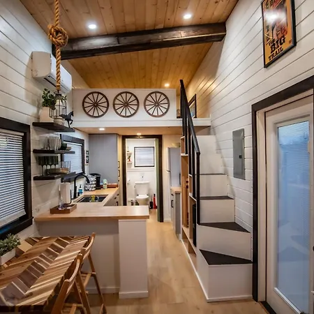 Unique Tiny Home Minutes From Downtown Ellensburg Extérieur photo